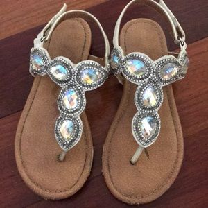 Nina sandals